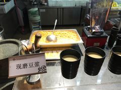 -三英温泉度假酒店-自助餐厅