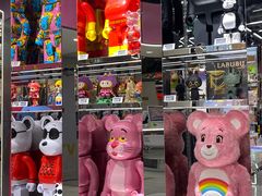 -泡泡玛特POPMART(侨福芳草地店)