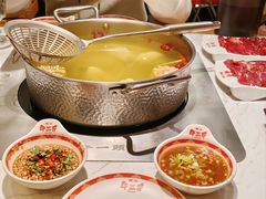 -牛三斤潮汕鲜牛肉火锅(昌发展万科店)