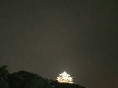 -吴山路夜市