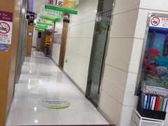 -雅悦齿科(顾村公园店)