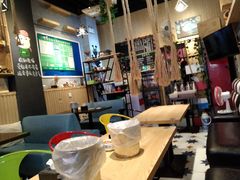 大堂-董一米线(汉峪金谷店)