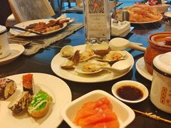-云端西餐厅(南宁龙光那莲豪华精选酒店)