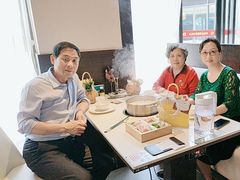 -煲王粤菜餐厅(中侨中心店)