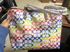 -COACH蔻驰(赛特奥特莱斯店)