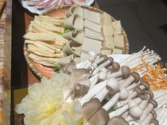 -润泽园椰子鸡(汇一城店)