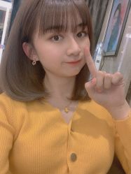 -AKOZO Beauty Salon