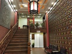 -梅龙镇酒家(南京西路总店)