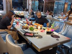 -上隐水产海鲜刺身自助餐(淮海百盛店)
