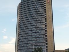 -德州凤冠假日酒店