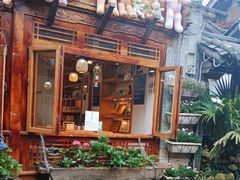 -勺子米线·云南传统小吃市集(四方街店)