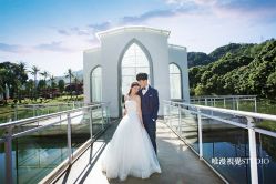 欧美时尚-巴黎婚纱摄影工作室