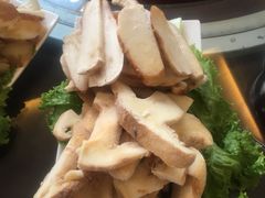 -野菌皇海景野生菌火锅(滨海大道店)