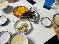羊肉包子-金山奶茶馆(五一路店)
