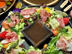 -ins森林童话餐厅coffee&bistro