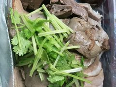 -胶己人餐馆(珠江路美食街店)