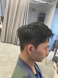 -藤野造型烫发染发