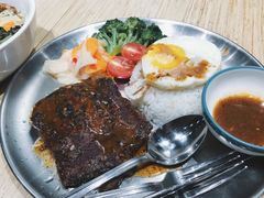 黑椒牛扒蛋包饭-越小品·越南餐厅(布吉万象汇店)