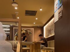 -霸王茶姬(上海恒基名人店)