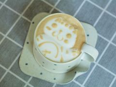 -海边的猫和咖啡馆