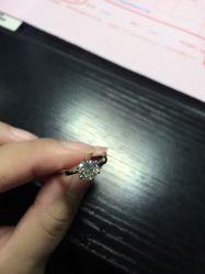 -威德钻石-克拉钻大本营(南京东路店)