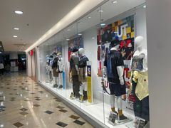 -优衣库(青岛伟东乐客城店)