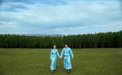 点击看大图 -苏雅影像蒙古婚纱摄影工作室