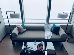 躺着看电视的沙发-长沙尼依格罗酒店