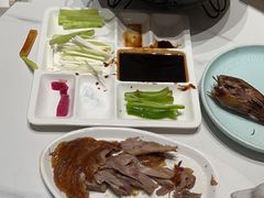 -梅利汴京烤鸭•开封豫菜地标店(东大街店)