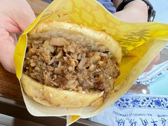 牛肉烧饼（多肉）-穆得·老周家牛肉烧饼(普利街店)