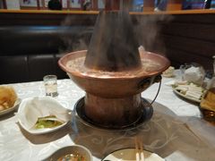 -羊家胡同·龙虾烧烤火锅(龙汇路店)