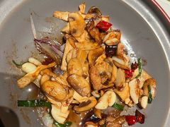 -鸽子侯·家宴·平价海鲜(绿地店)