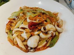 -尘香•传统川菜(创汇首座店)