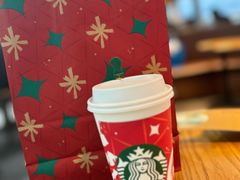 -星巴克(上海虹桥站2A检票口)