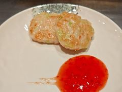 -雍容荟帝王蟹活龙虾展台自助(IFS黑金店)
