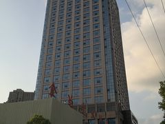 -食为先庐畔渔歌(合作化路店)