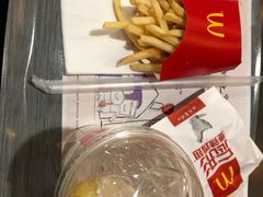 -麦当劳(卫星广场店)