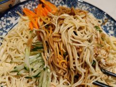 真香麻酱鸡丝拌面-陳香貴·兰州牛肉面(上海长风大悦城店)