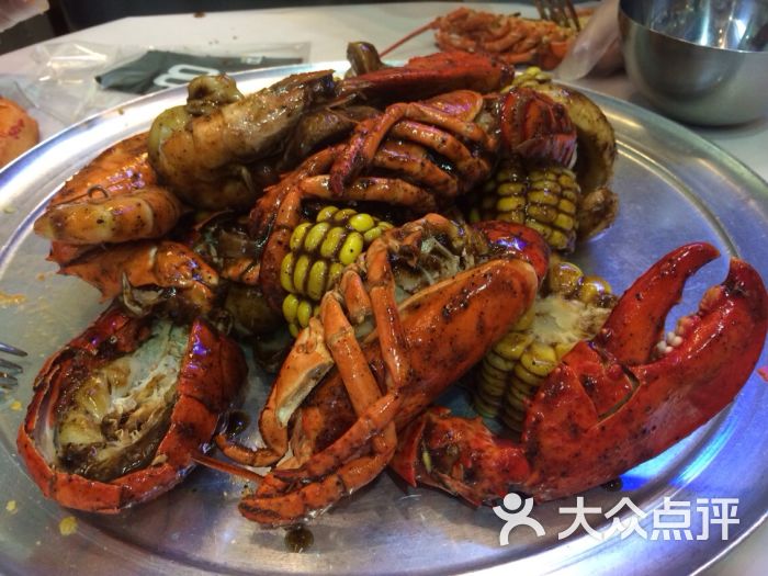 8号水产市场海鲜店(上海徐家汇店)8号水产市场海鲜店(美罗城店)图片