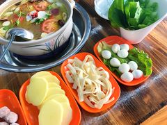 -云南印象昭通天麻火腿鸡(新疆石油花园二期店)