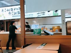 -老乡鸡(上海品尊国际中心店)