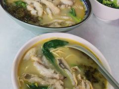 -明呈黄鱼面馆(斜土路店)