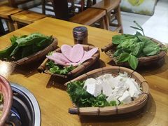 -阿婆情腊排骨火锅(饮玉巷店)