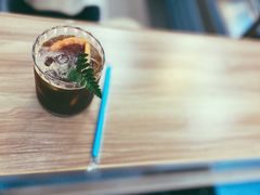 柳橙气泡美式-OZ cafe(南昌路店)