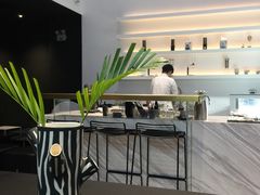 -UNI UNI(环亚凯瑟琳店)