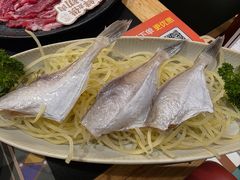 蓝尾耗儿鱼-廖掌柜·重庆鲜货火锅(上海首店)