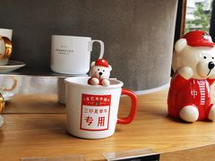 -星巴克臻选(上海虹桥新天地三店)