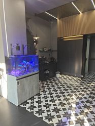 -老肖男士理发店