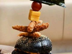 -Benjamin Browns Bistro & Bakery