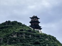 -定都峰